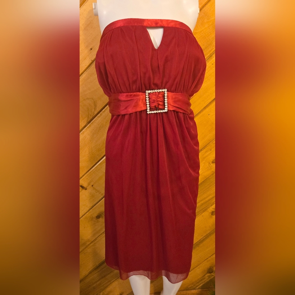 Torrid NWT Plus Size 4 Red Cocktail Party Mini Dress Holiday Xmas Strapless Belt